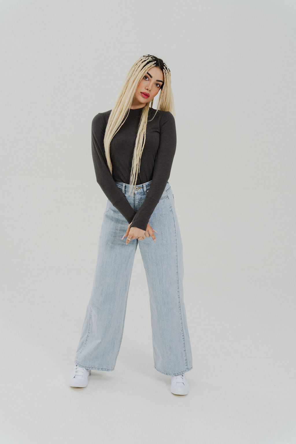 Thumbs up Knit Long Sleeve Shirt