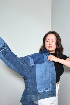 Upcycled denim jacket by September Archive Apparel. Canadian made denim jacket. One of a kind cropped denim jacket made in Vancouver, Canada. Photographed by Sheila Wong. 