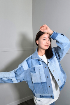 Upcycled denim jacket by September Archive Apparel. Canadian made denim jacket. One of a kind cropped denim jacket made in Vancouver, Canada. Photographed by Sheila Wong. 