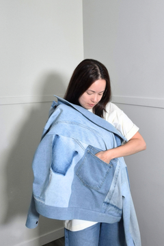 Upcycled denim jacket by September Archive Apparel. Canadian made denim jacket. One of a kind cropped denim jacket made in Vancouver, Canada. Photographed by Sheila Wong. 